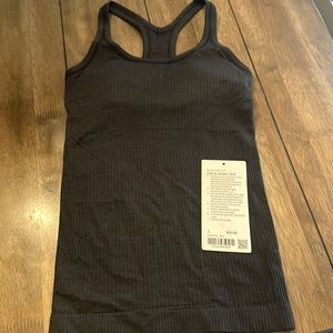 Lululemon Ebb street tank size 2